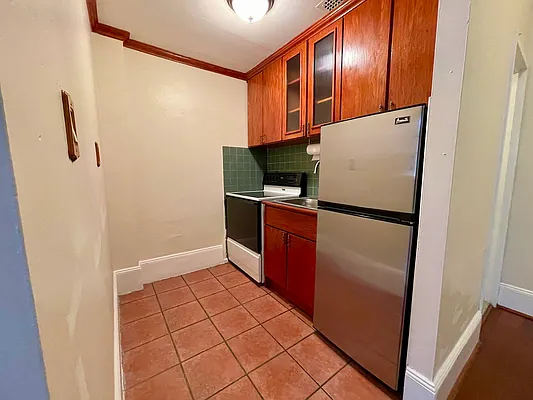 Rented by Compass | media 3