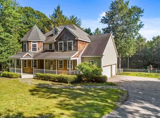 368 Bedford Rd, New Boston, NH 03070