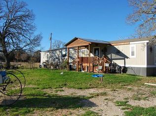 1651 Makinson Rd, West point, TX 78963