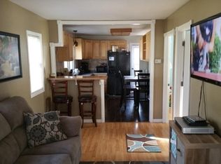 W1040 Myrtle Rd, Genoa City, WI 53128