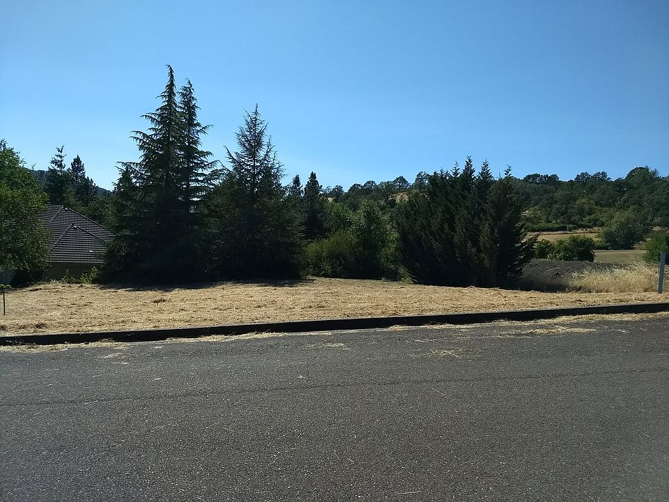 1st image of 109 Songbird Ct