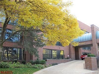 1st image of 4540 Laclede Ave APT 308