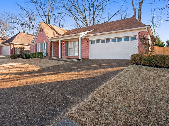 2nd image of 7835 Freehold Dr