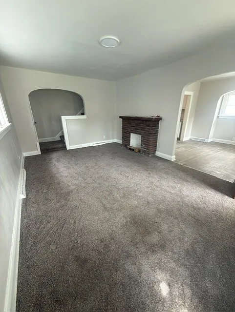 3 bed, 1125 sqft, $1,500 — Photo 2