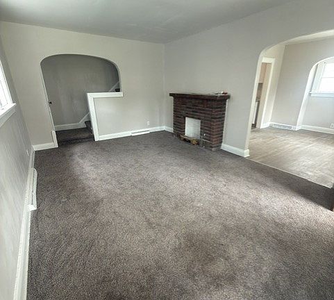 2nd image of 1276 Wildwood Rd