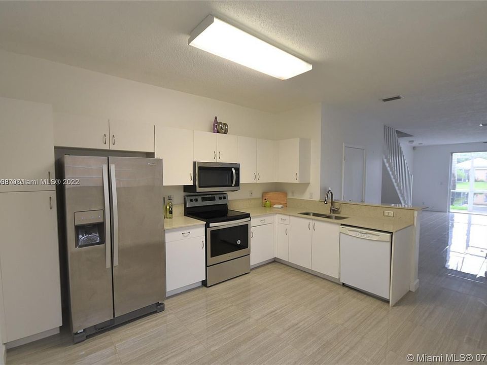 1st image of 3804 San Simeon Cir