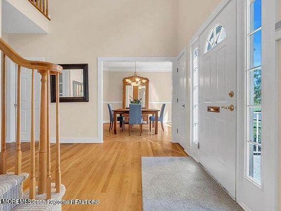 5th image of 388 Brookdale Ave