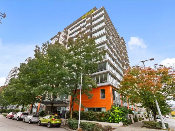 1833 Crowe St #308, Vancouver, BC V5Y 0A2