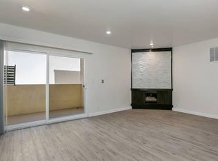 336 S Norton Ave #205, Los Angeles, CA 90020