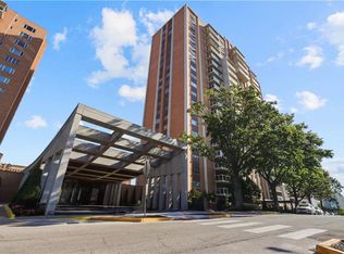 121 W 48th St APT 503, Kansas City, MO 64112