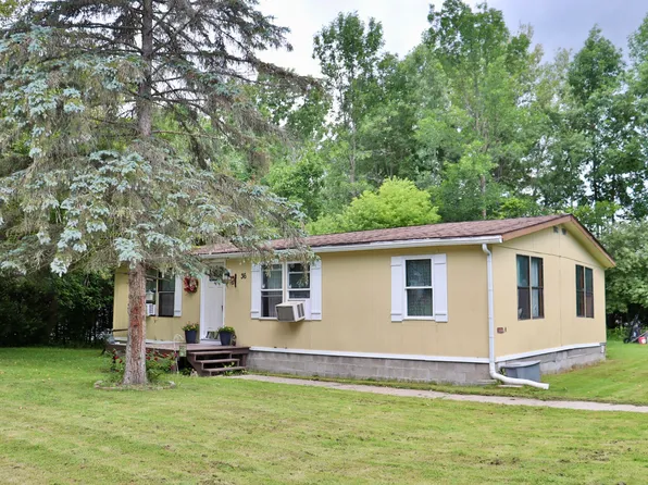 36 Honey Dr, Plattsburgh, NY 12901