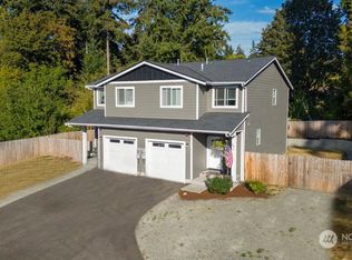 1904 12th Ave #A, Milton, WA 98354