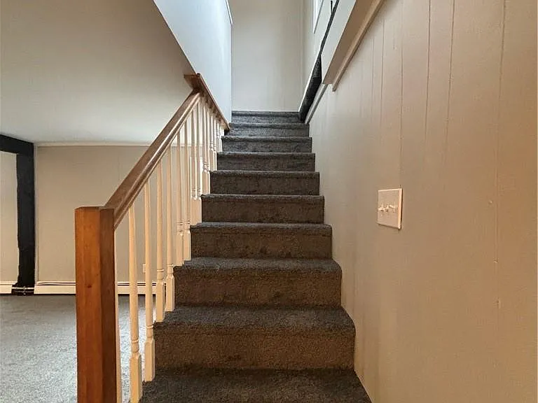 2827 State Route 207 — Photo 6