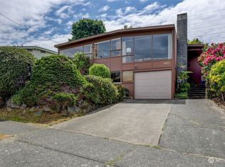 9235 Spear Pl S, Seattle, WA 98118