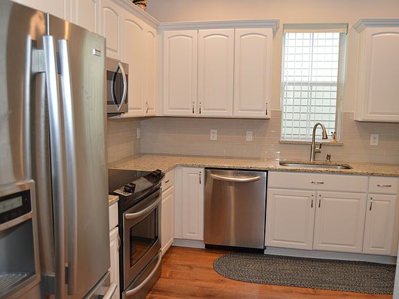 5th image of 1135 Tapestry Dr
