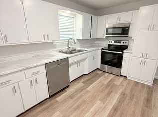 2324 S Florence Ave, Springfield, MO 65807