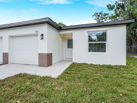 3rd image of 525 Pine Ln #526