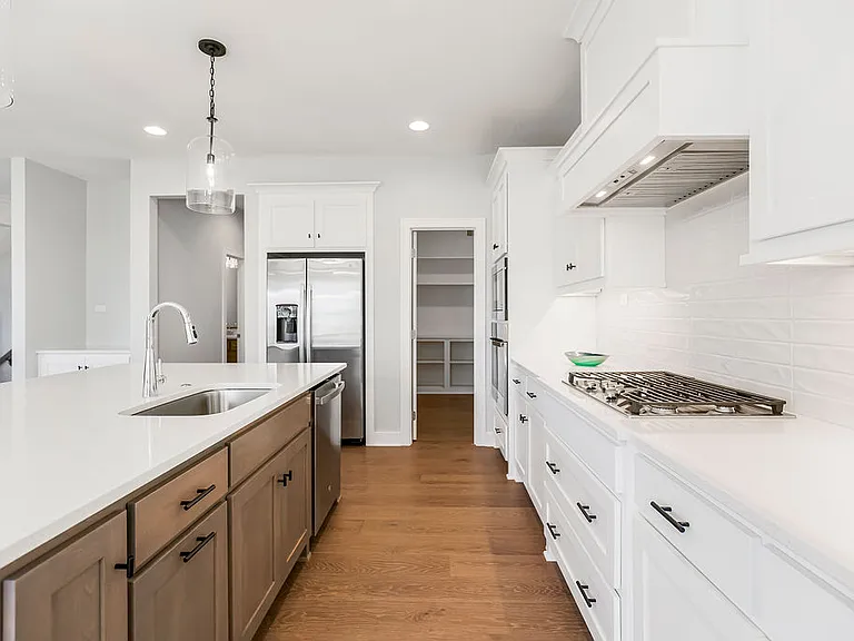16545 W 166th Ct — Photo 11
