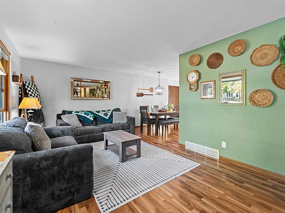 2nd image of 334 Maple Ave