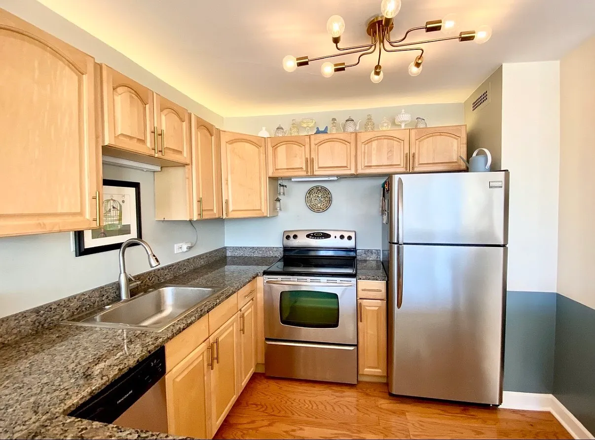 1 bed, 800 sqft, $3,050 — Photo 4