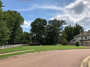 8651 Woodlane Dr, Germantown, TN 38138