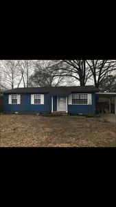 409 S Center St, Conway, AR, 72034