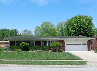10352 Lawnhaven Dr, Indianapolis, IN 46229