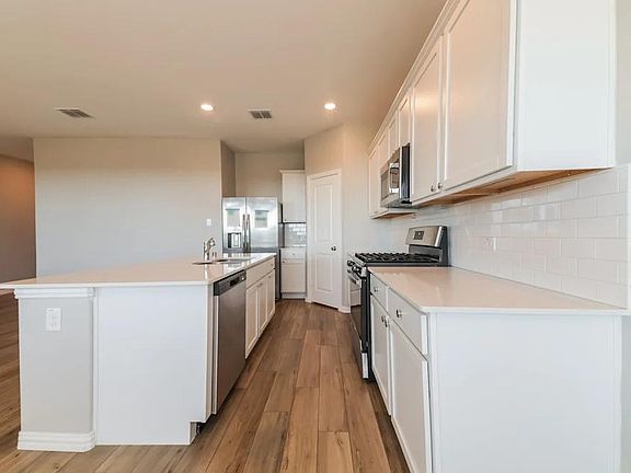 4th image of 1235 Sequoia Ln