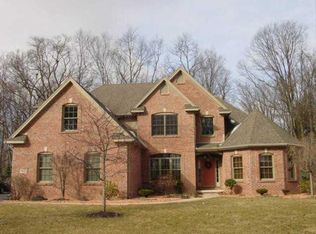 3840 Secluded Ravine Ct, Maumee, OH 43537