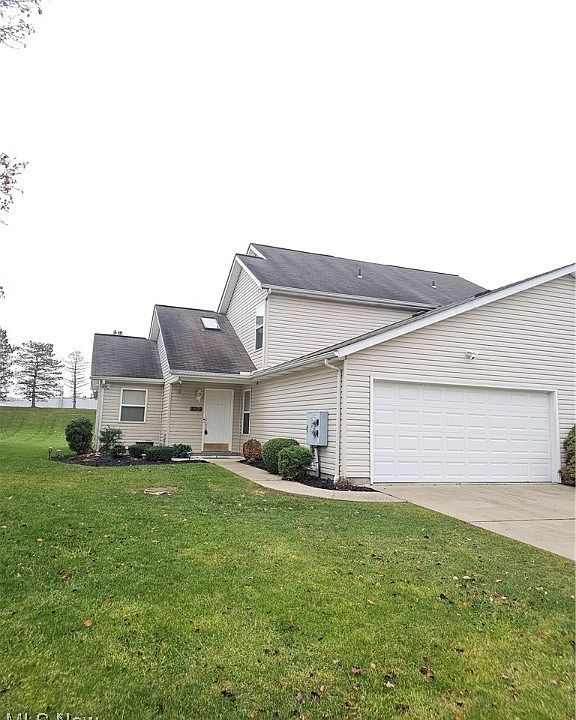 1st image of 3212 Greentree Cir