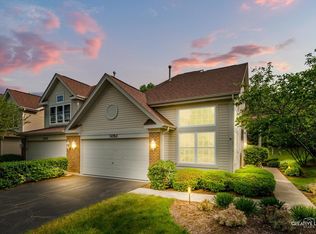 3050 Renard Ln #3050, Saint Charles, IL 60175