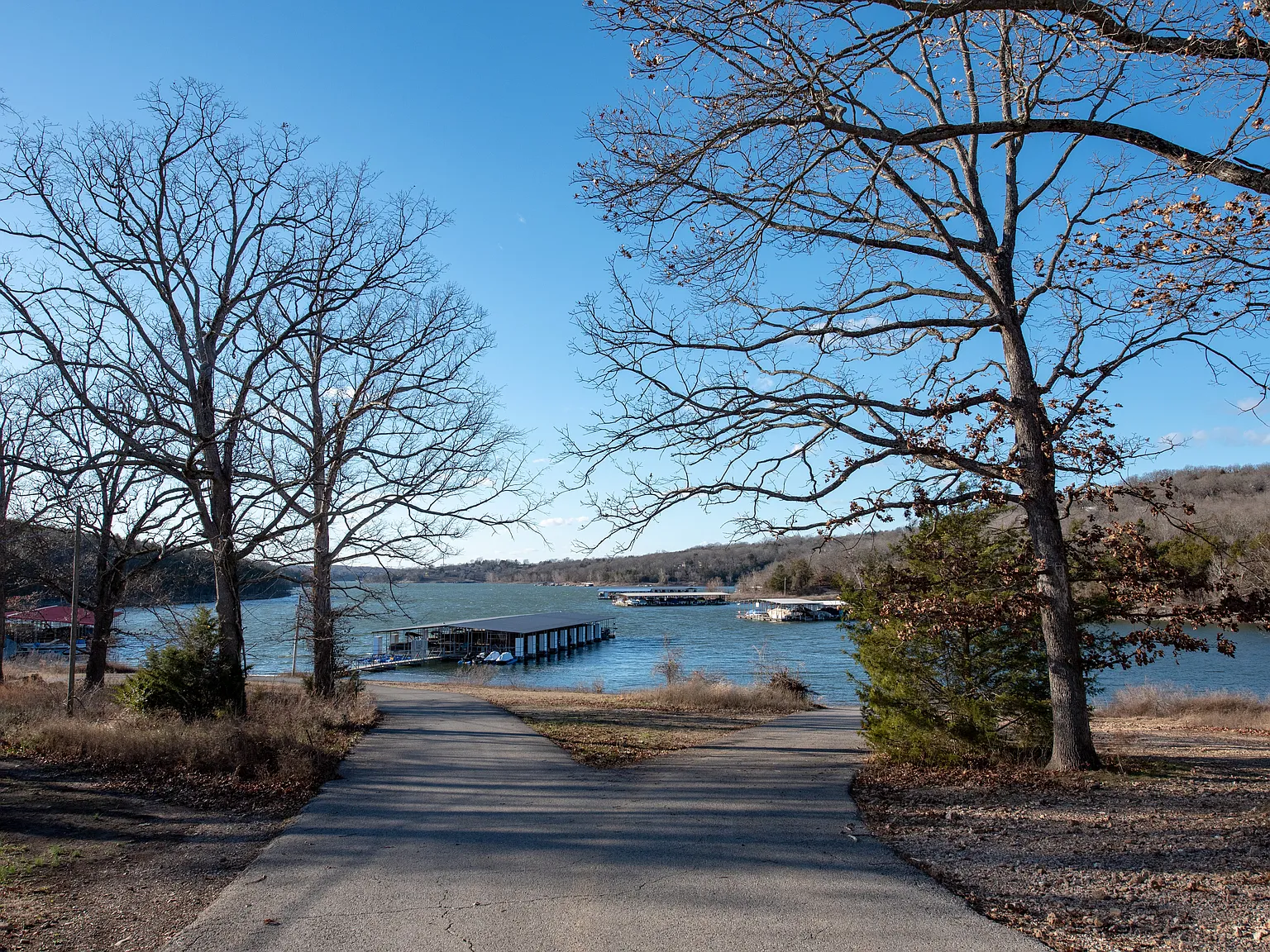 3 bed, 2.5 bath, 1200 sqft, $1,350 — Photo 4