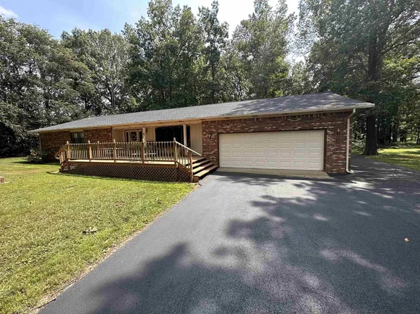 142 Hancock Ln, Benton, KY 42025