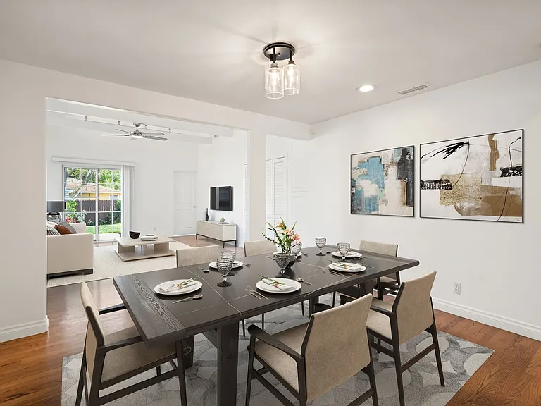 22055 Del Valle St — Photo 11