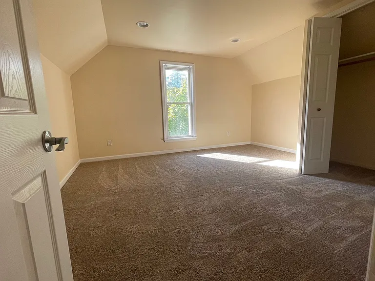 31380 Lahser Rd — Photo 19
