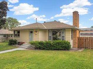 3731 Regent Ave N, Robbinsdale, MN 55422