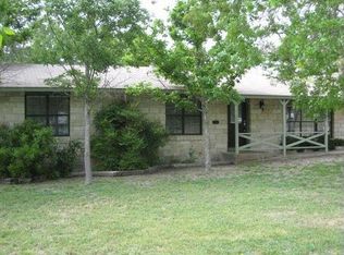 514 East Ln, Kerrville, TX 78028