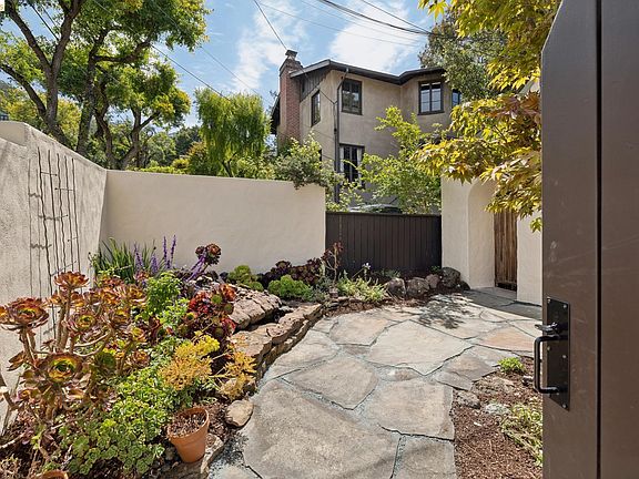 2nd image of 2558 Hilgard Ave