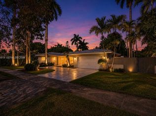 461 NE 115th St, Miami, FL 33161