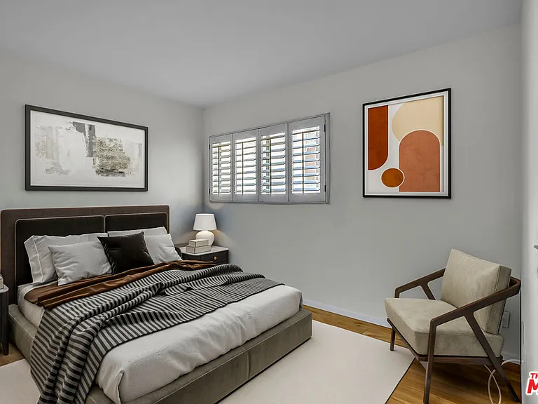 620 N Kenwood St #209 — Photo 16