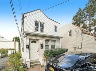 424 N Terrace Ave, Mount Vernon, NY 10552