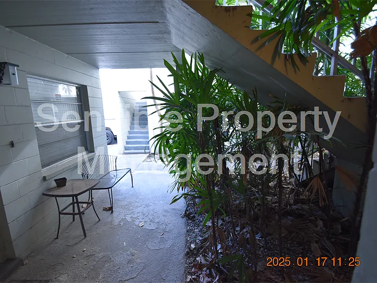 306 Danube Ave #2 — Photo 16