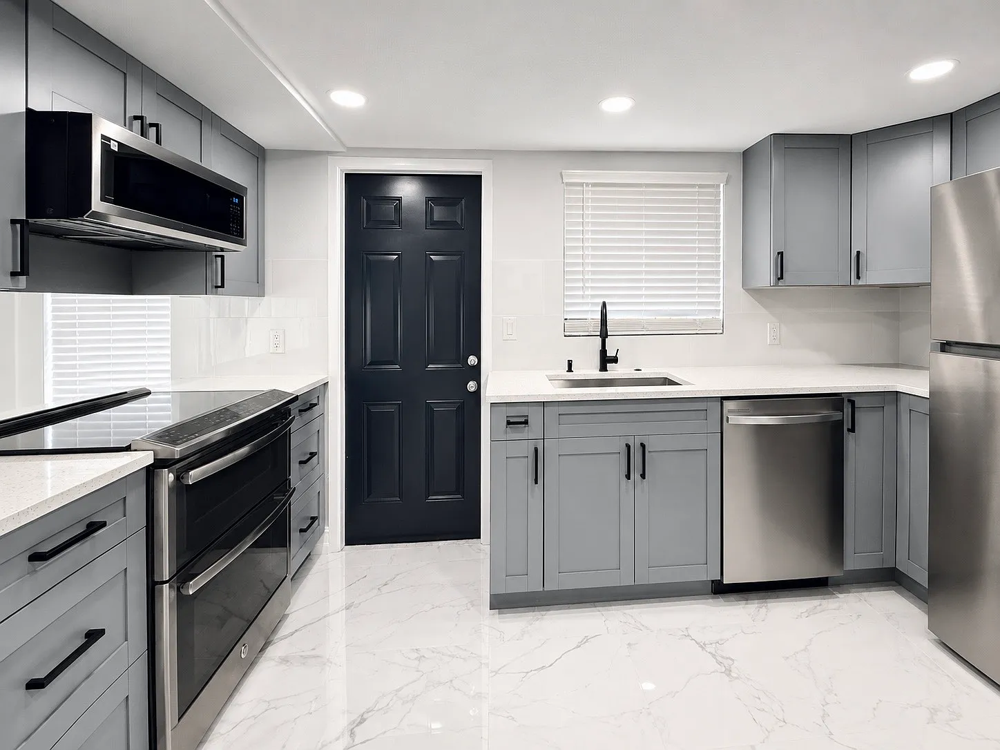 2 bed, 1024 sqft, $1,800 — Photo 4