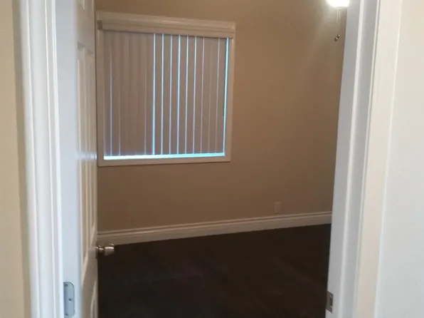 (undisclosed Address), Carson, CA 90745