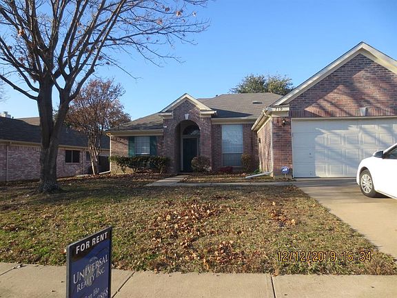 2nd image of 719 Claridge Dr