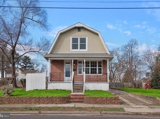 213 7th Ave, Glendora, NJ 08029