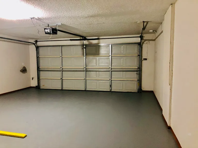 730 N Resler Dr #B — Photo 51