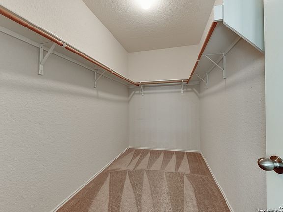 5th image of 373 Prickly Pear Dr