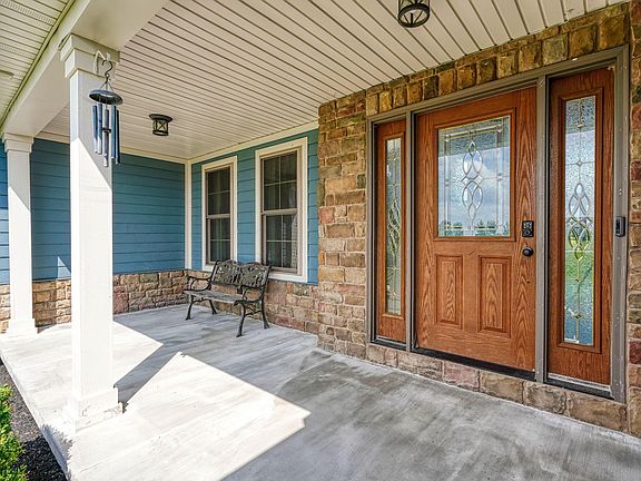 2nd image of 4200 Abbey Chase Ct