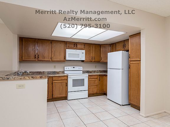 3rd image of 3832 E Pima St APT 11
